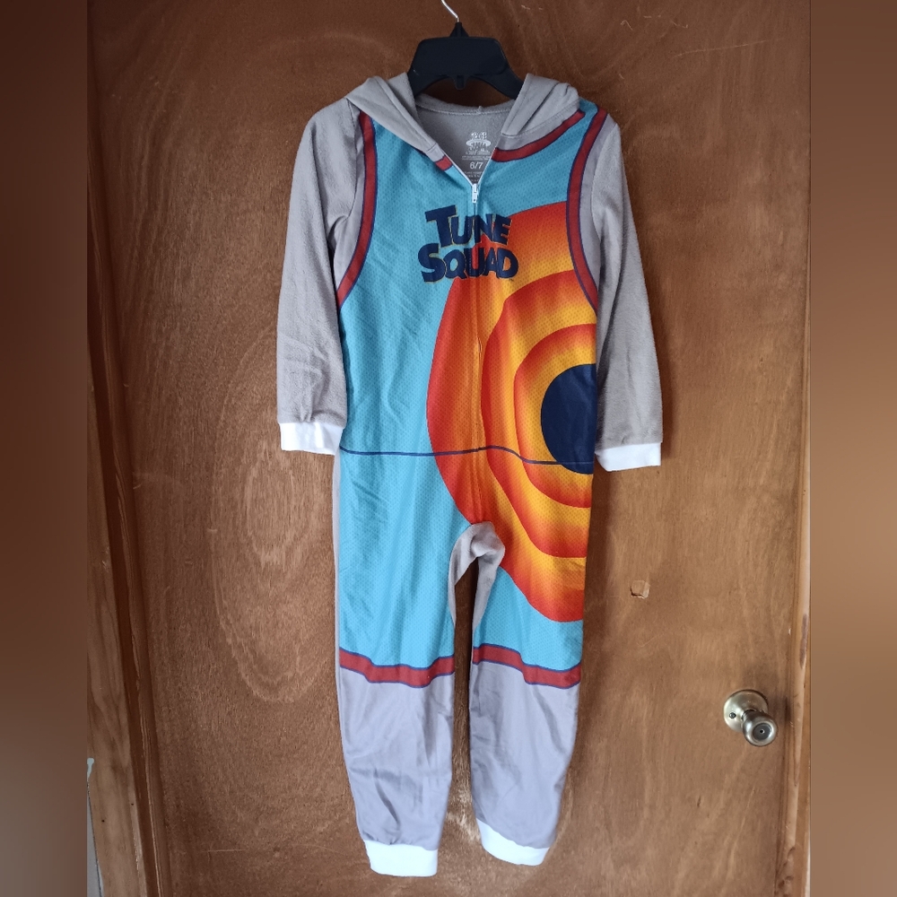 Space jam. Blanket sleeper